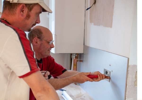 9 Web Design Tips for Home Improvement Businesses, Commercial Contractors and Tradesmen: Enhancing Your Online Presence
